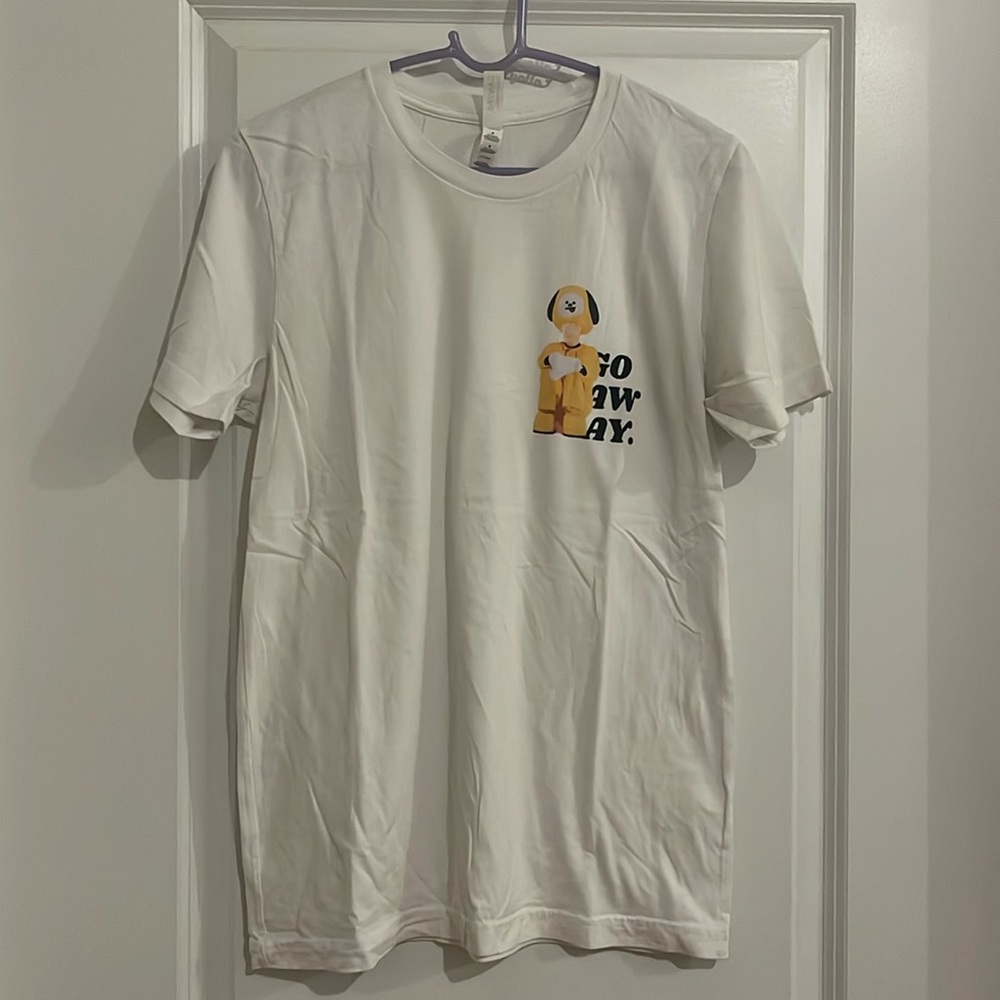 BT21 RUN BTS SUGA as Chimmy "Go Away" t-shirt. Medium. Min Yoongi. 💛